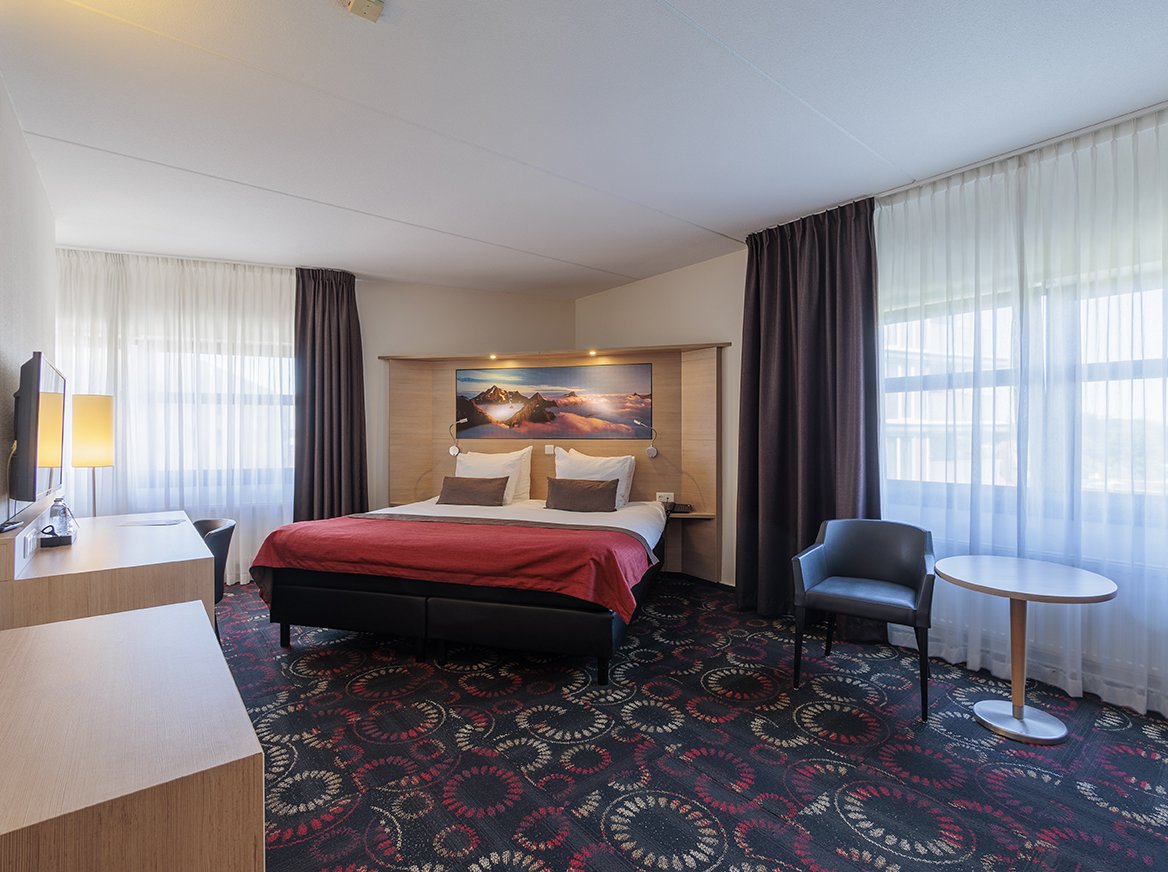 EH - City Hotel Hengelo - Junior Suite - 07.jpg