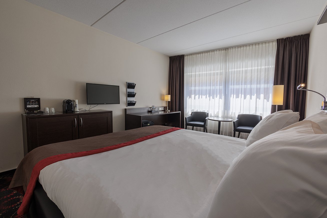 EH - City Hotel Hengelo - King - 02.jpg
