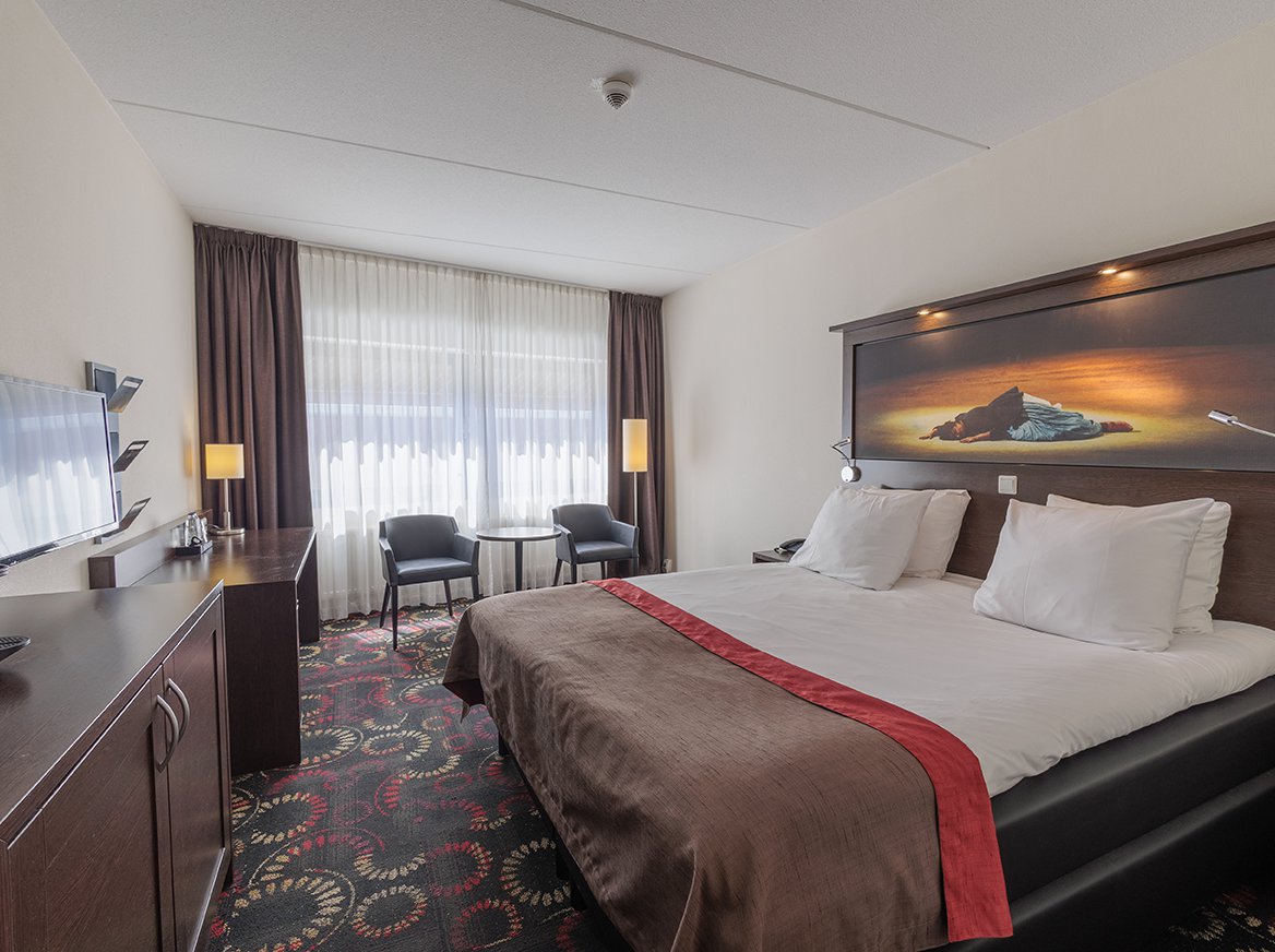 EH - City Hotel Hengelo - Superior - 01.jpg