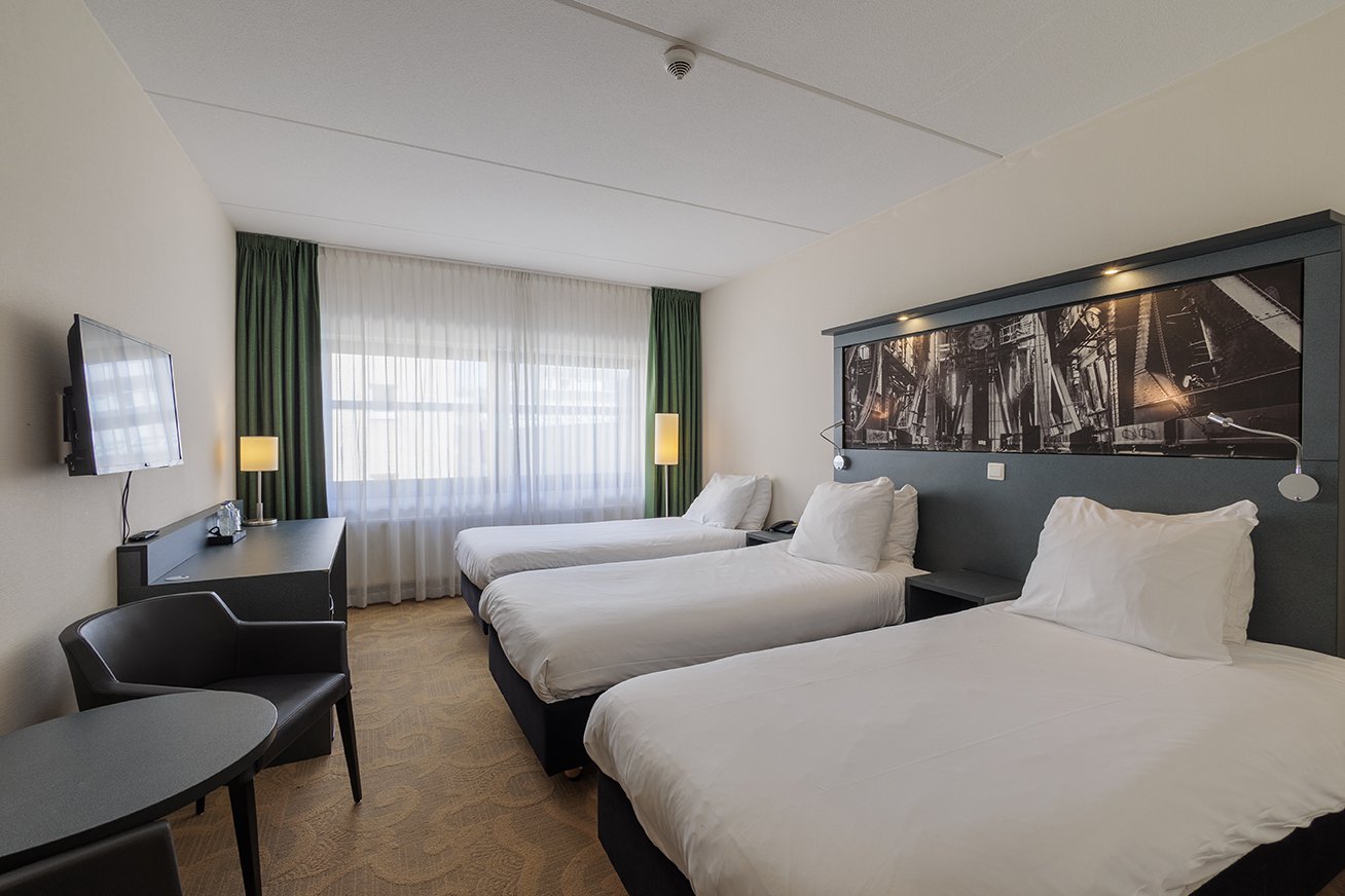 EH - City Hotel Hengelo - Triple - 10.jpg