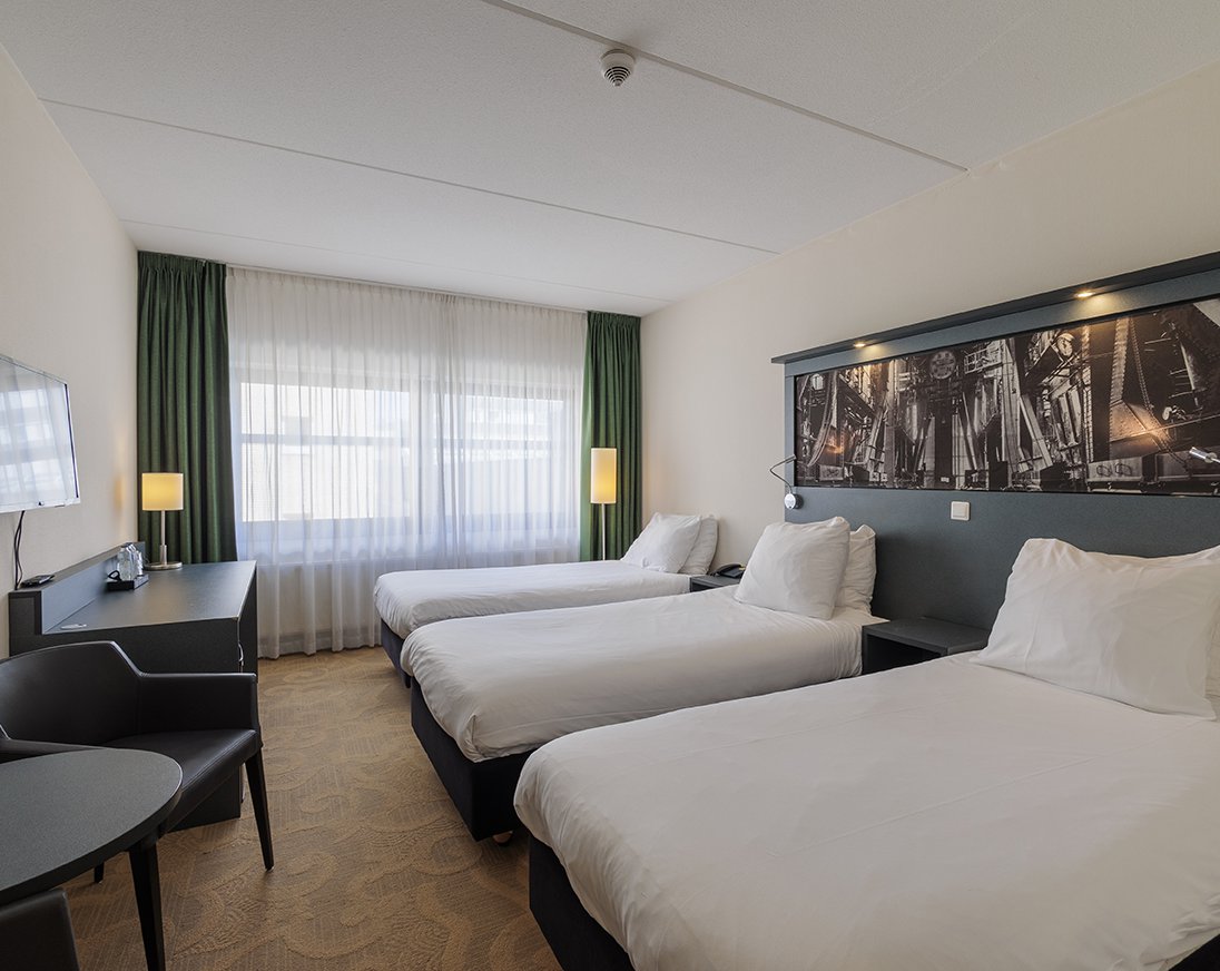 EH - City Hotel Hengelo - Triple - 10.jpg